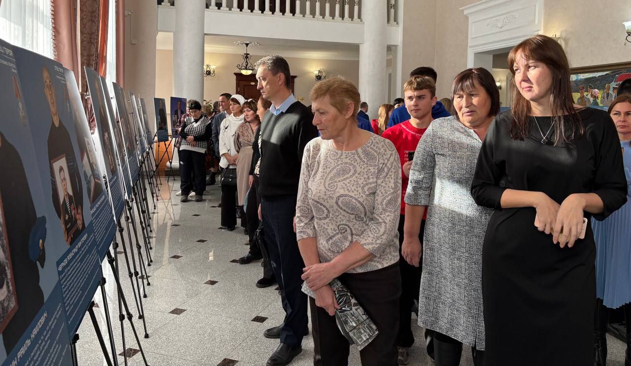 В&nbsp;Лениногорске Татарстана открыли фотовыставку &laquo;Отец Героя&raquo;