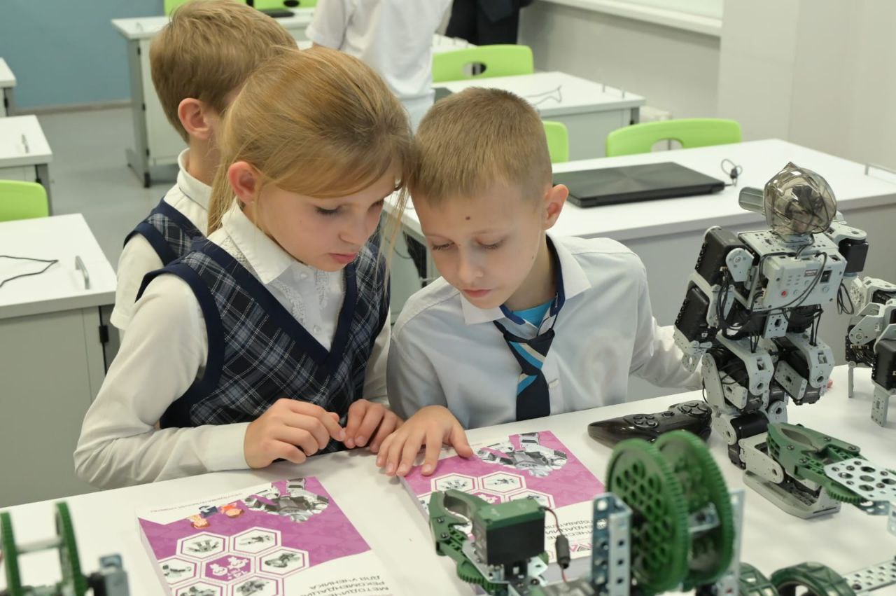 В&nbsp;сочинской гимназии № 9&nbsp;открыли лабораторию для&nbsp;юных инженеров