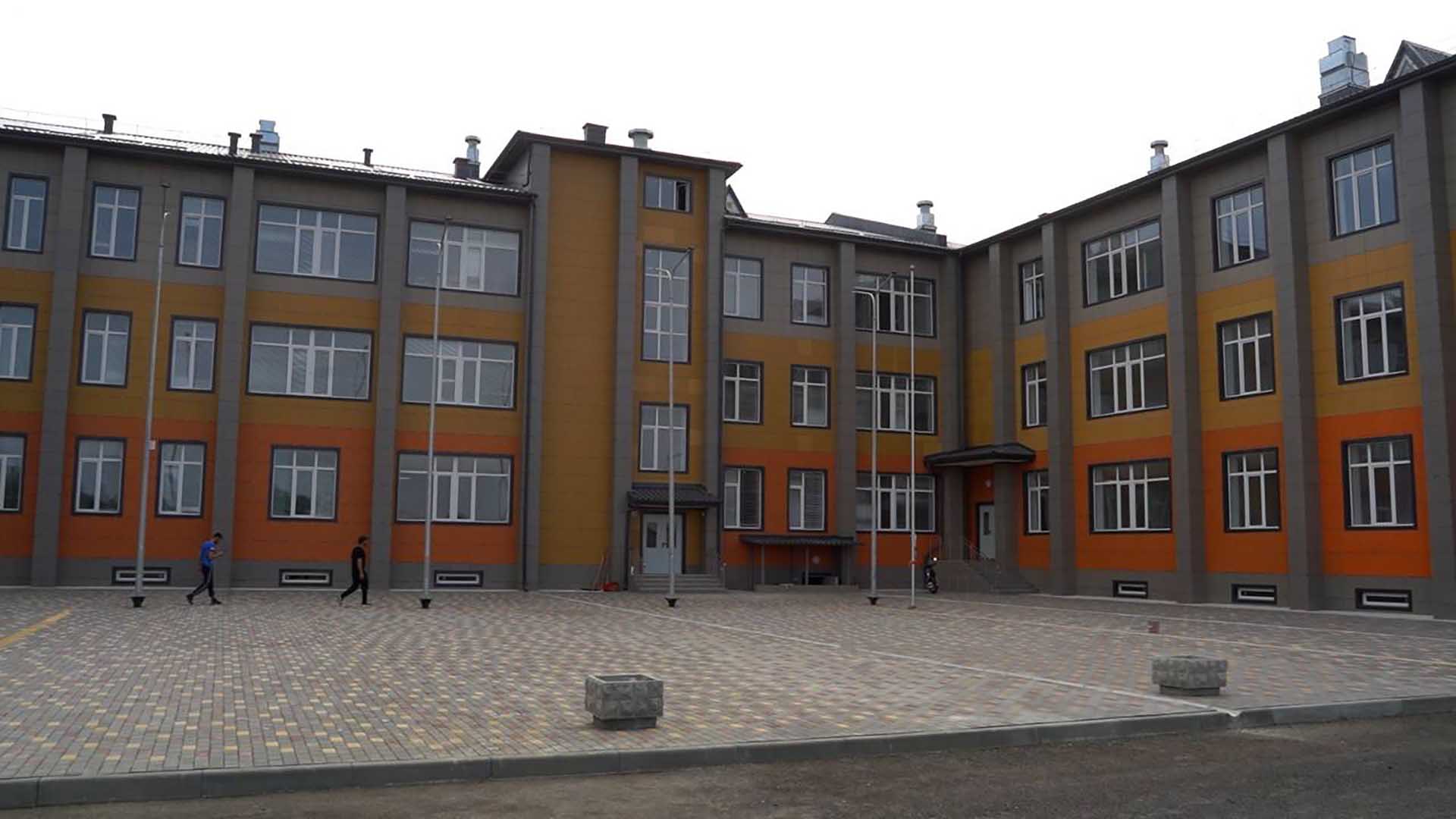 В&nbsp;дагестанском селе Шагада ввели в&nbsp;эксплуатацию школу на&nbsp;200&nbsp;мест