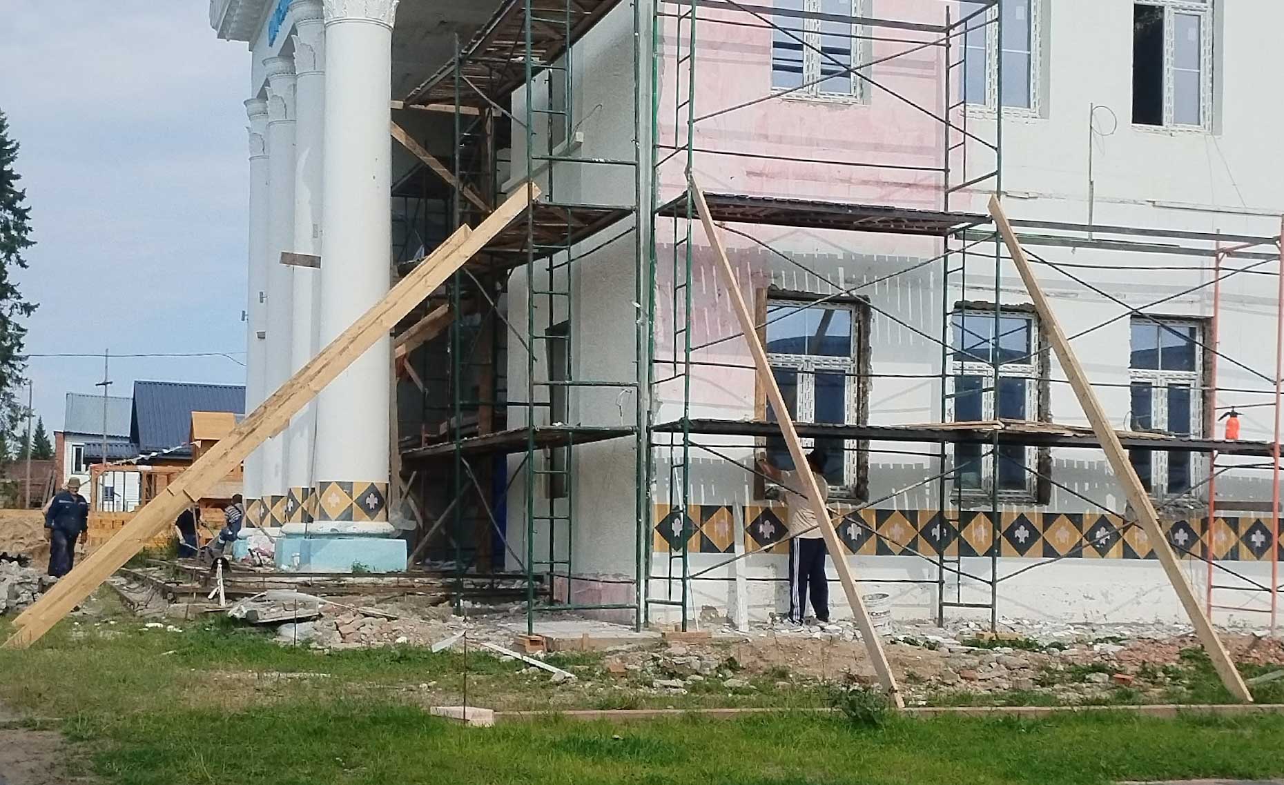 В&nbsp;Усть-Цилемском культурном центре Республики Коми частично обновили кровлю