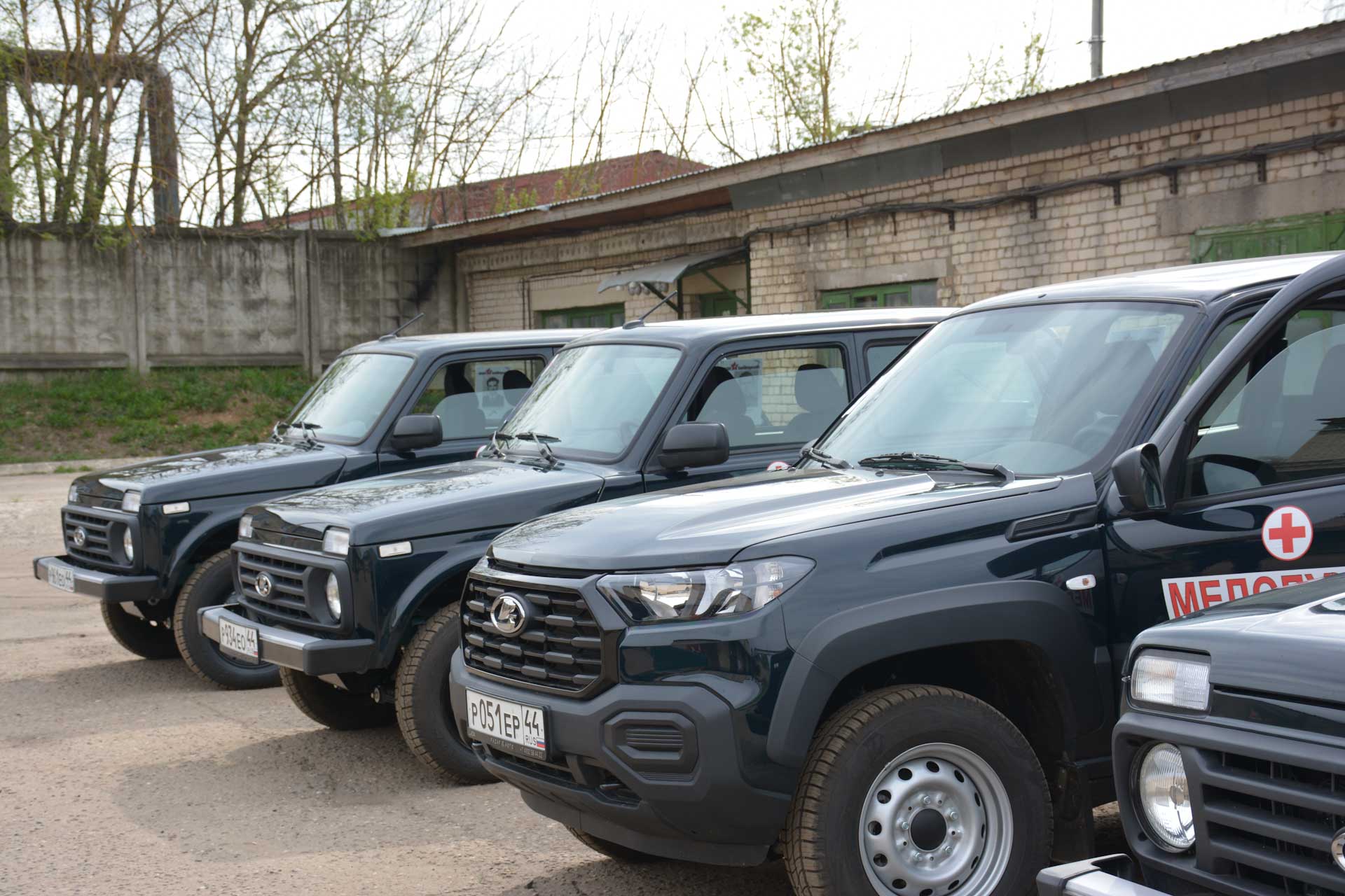 Поликлиники в&nbsp;Костроме получили 5&nbsp;новых автомобилей