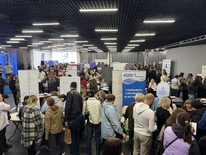 Более 8,9&nbsp;тыс. жителей Саратовской области посетили ярмарку трудоустройства