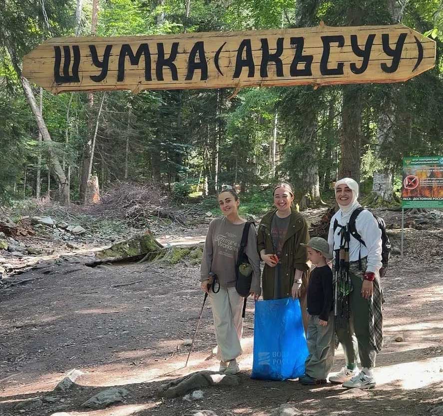В&nbsp;Карачаево-Черкесии очистили от&nbsp;мусора берег реки Шумки
