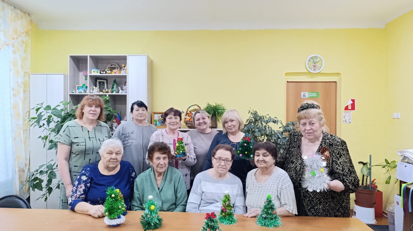 В&nbsp;Кузбассе для&nbsp;пожилых людей города Березовского провели мастер-класс