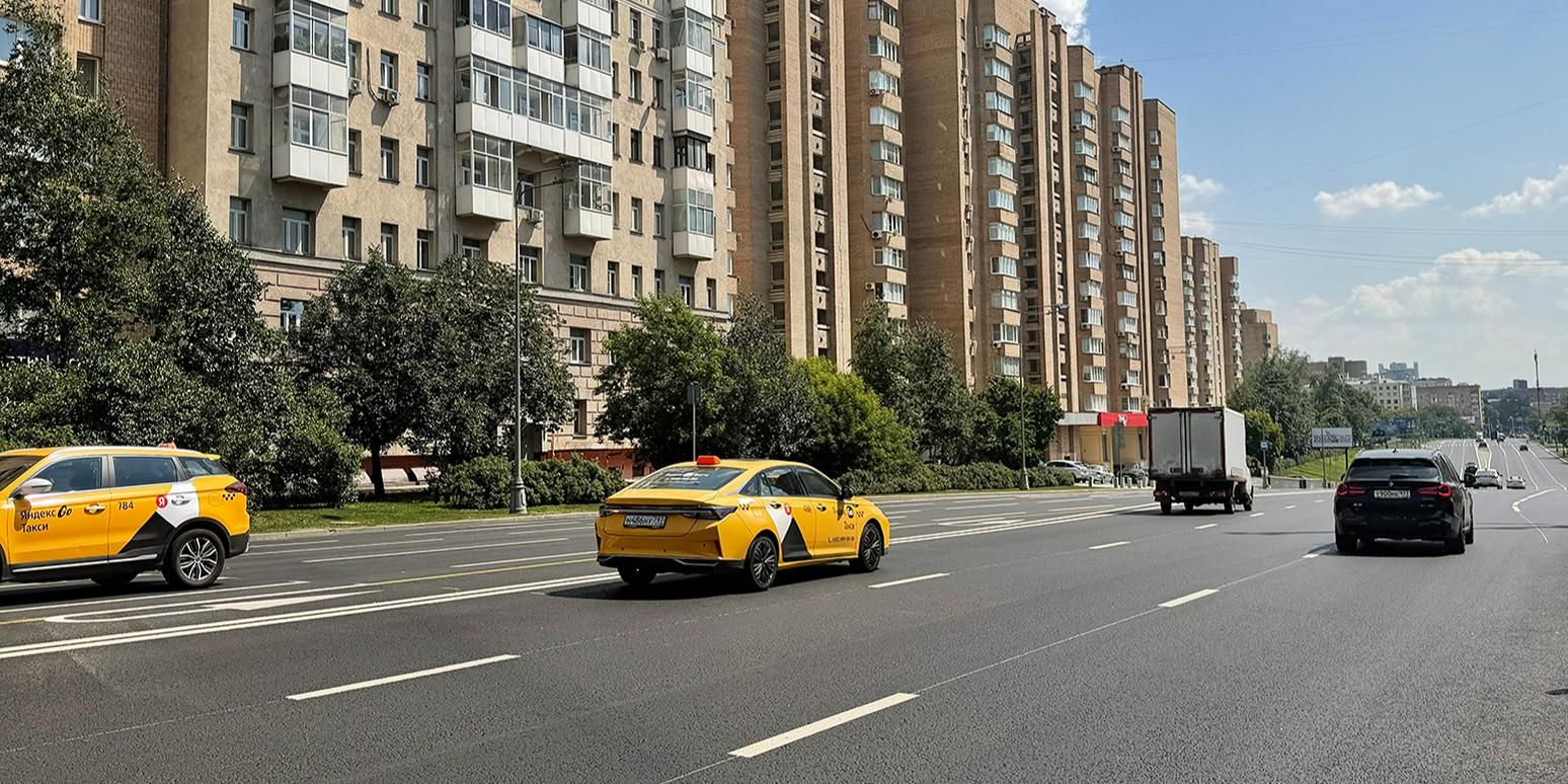 На&nbsp;улице Большие Каменщики в&nbsp;Москве заменили асфальт