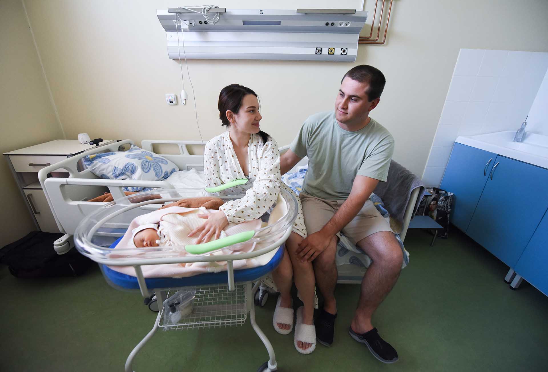 «Боремся за каждую жизнь»: как врачи помогают будущим мамам и их детям