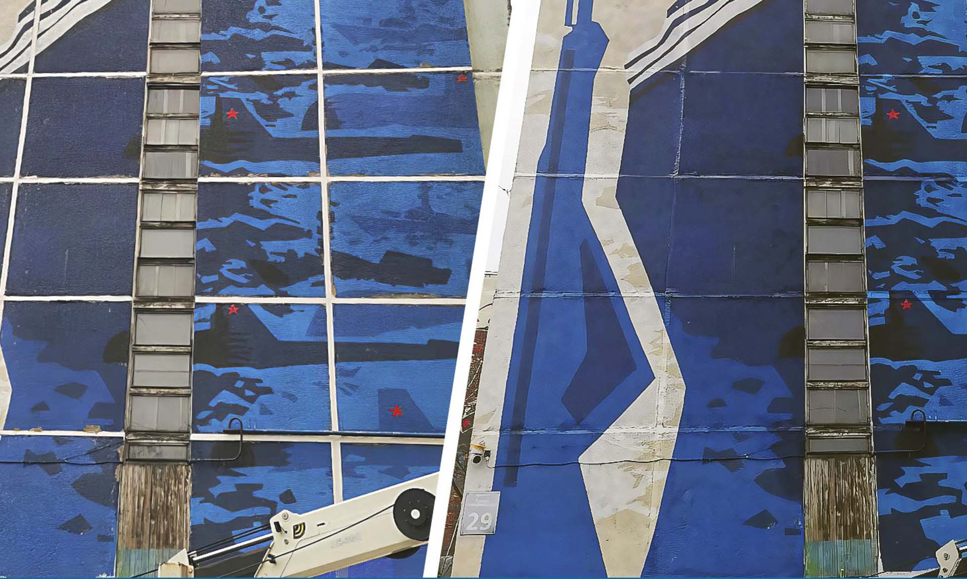 В&nbsp;Мурманске восстановили муралы на&nbsp;проспекте Героев-североморцев