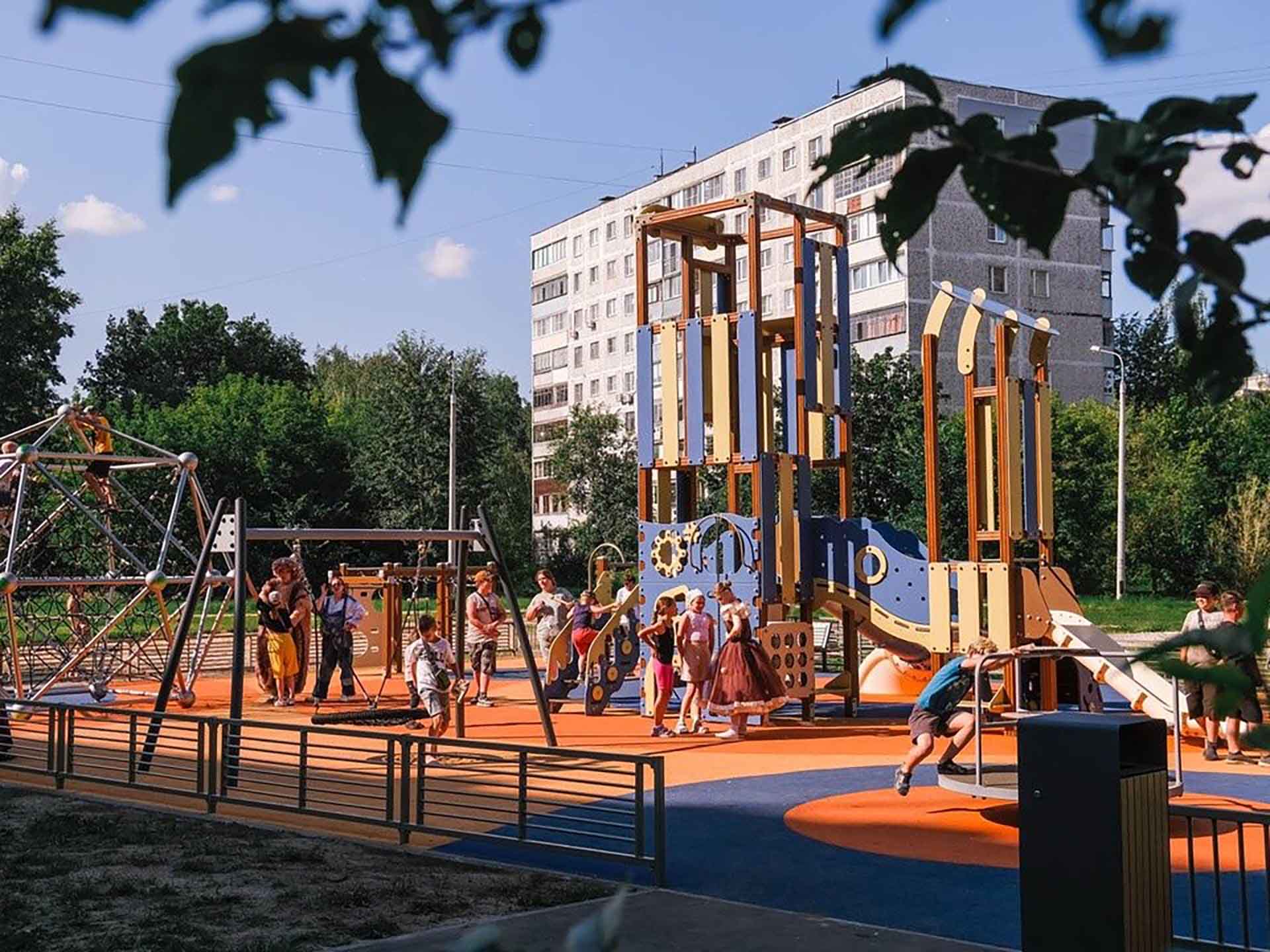 В&nbsp;подмосковном Орехово-Зуеве обновили 13&nbsp;детских игровых площадок