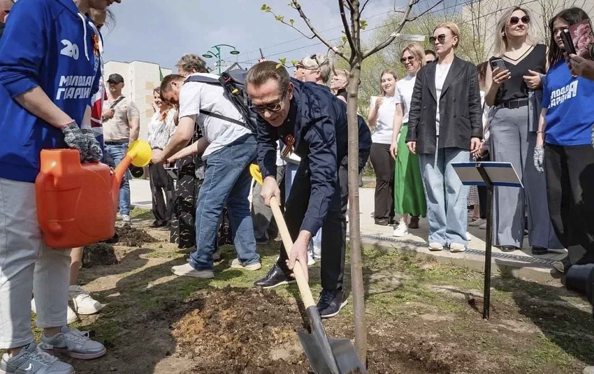 В&nbsp;подмосковной Рузе высадили черемуховую аллею