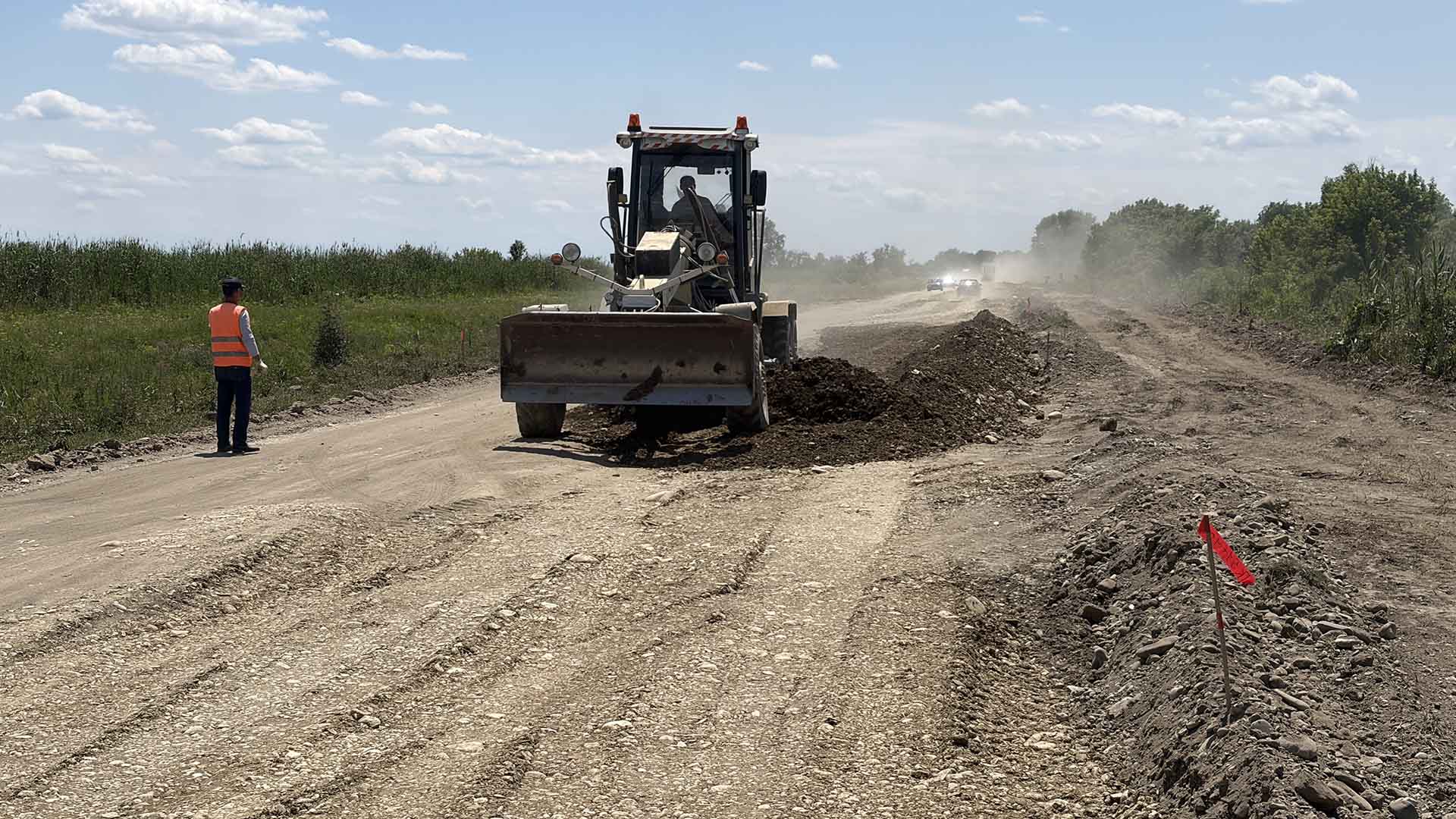 В&nbsp;Шелковском районе Чечни отремонтируют 6&nbsp;километров дороги
