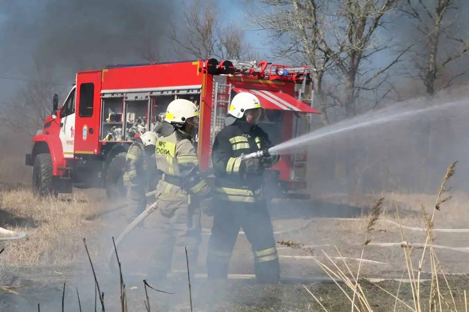В&nbsp;Карачаево-Черкесии прошли масштабные учения по&nbsp;тушению природных пожаров