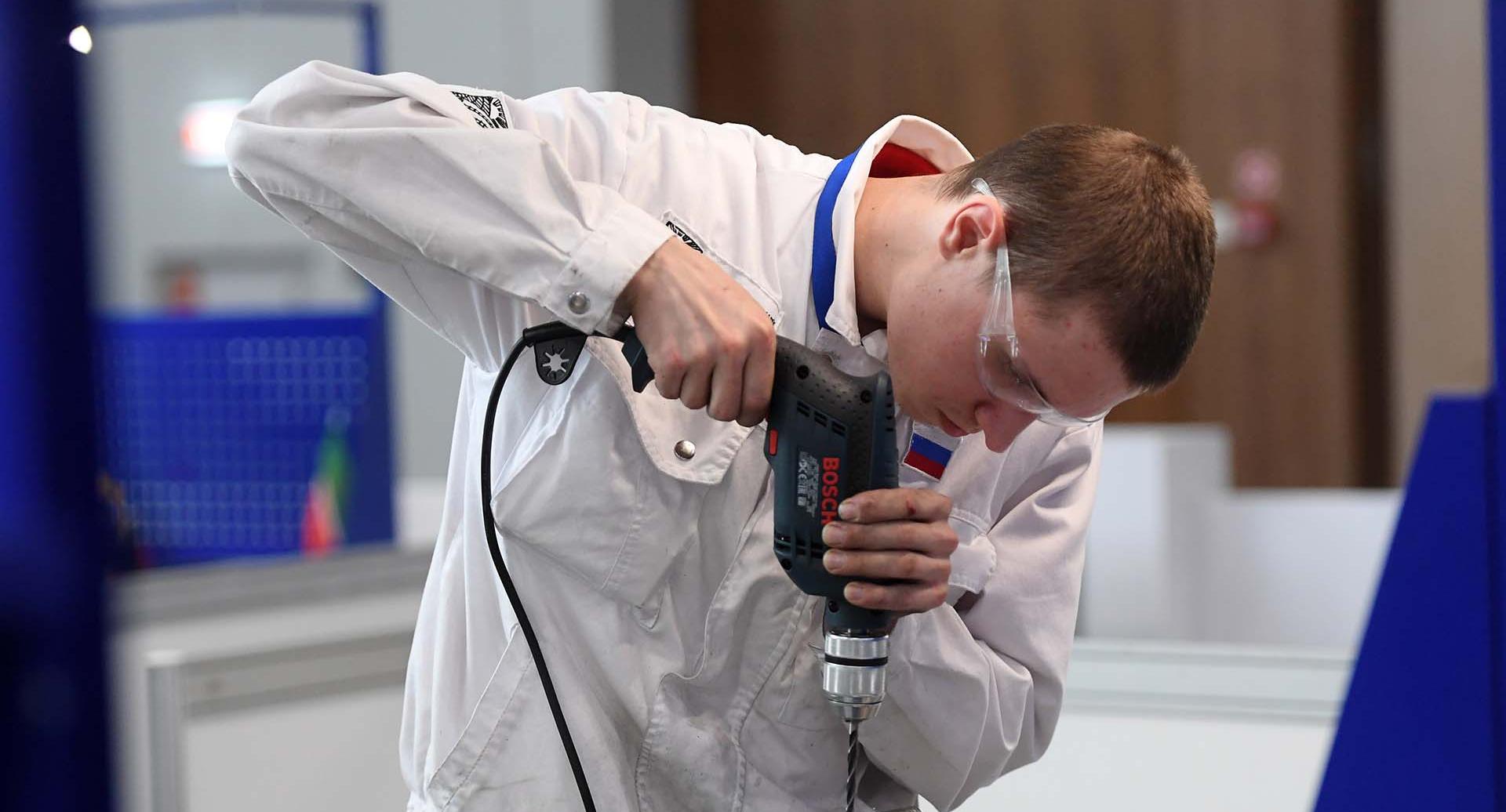 Вдохновлять примeром: амбассадоры «Профессионалитeта» встрeтятся в Грозном