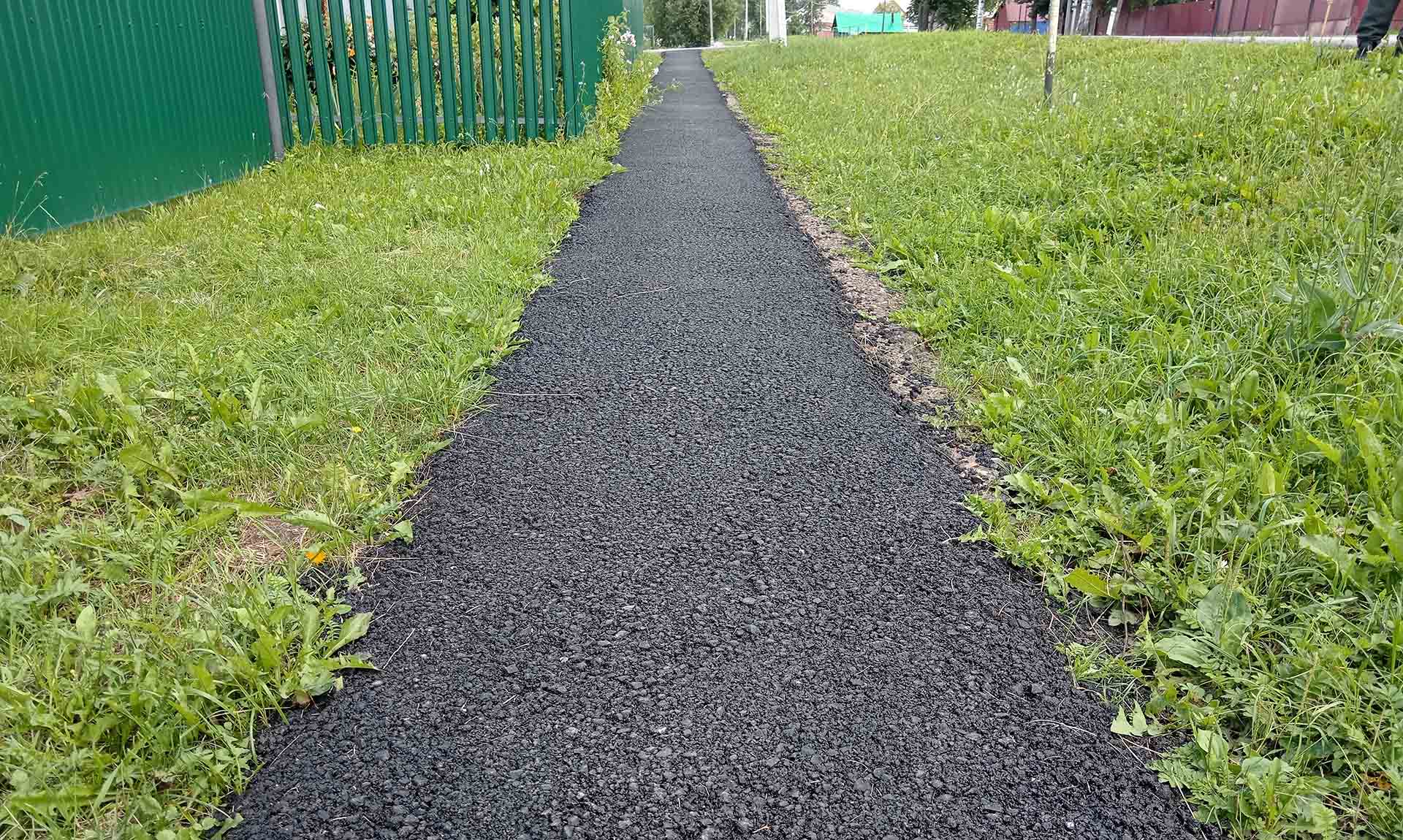 По&nbsp;улице Ленина в&nbsp;селе Мишкино Республики Башкортостан уложили тротуар