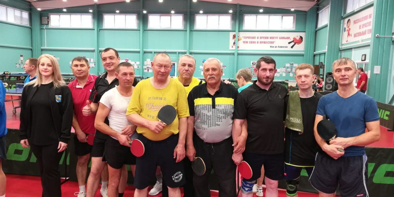 В&nbsp;Кувандыке прошел турнир Оренбуржья по&nbsp;настольному теннису среди ветеранов