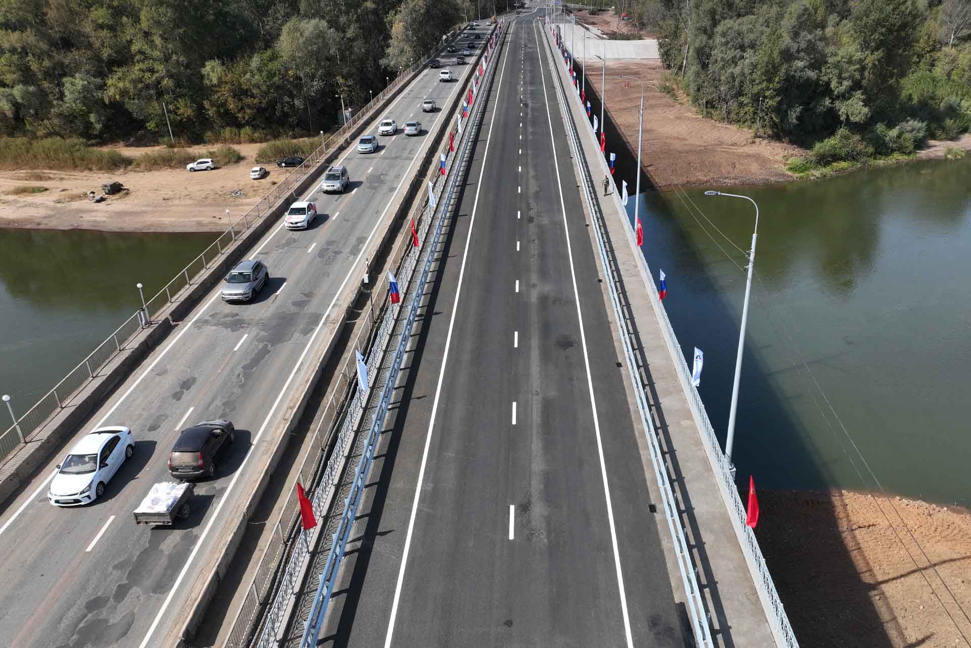 В&nbsp;Оренбурге запустили движение по&nbsp;мосту через реку Сакмару