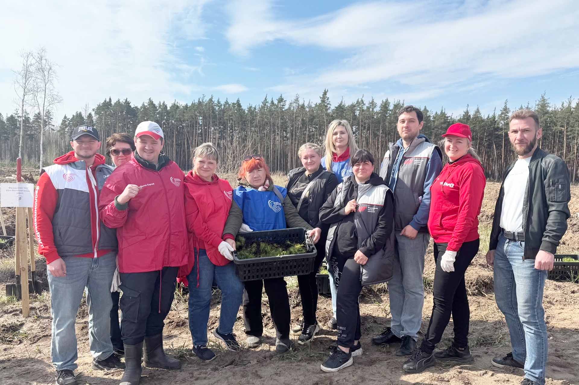 В&nbsp;Воронежской области более 500&nbsp;человек высадили &laquo;Сад памяти&raquo;