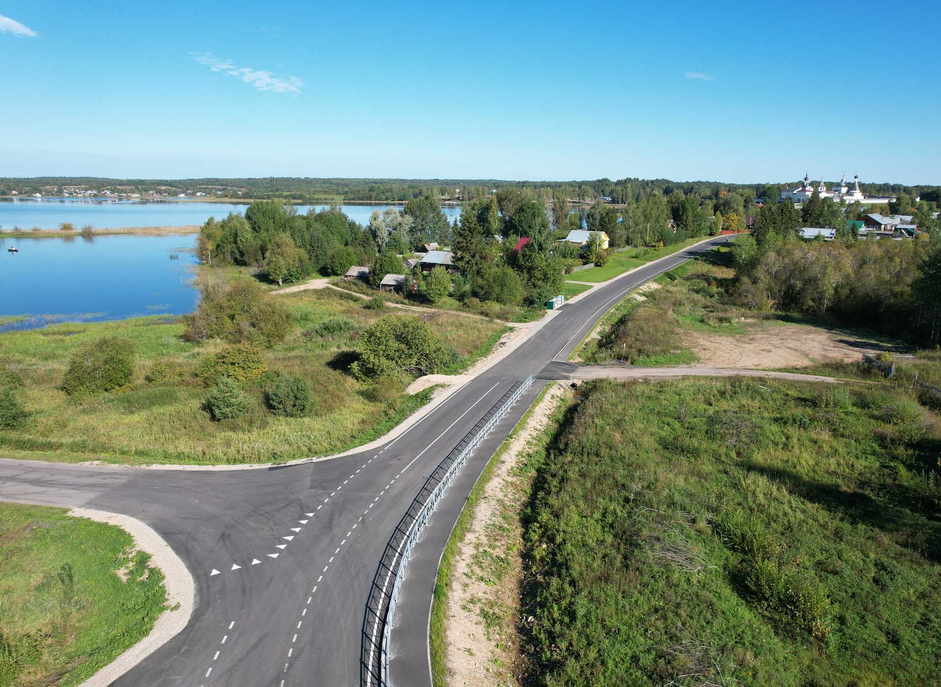 В&nbsp;Вологодской области отремонтировали подъездную дорогу к&nbsp;селу Ферапонтово