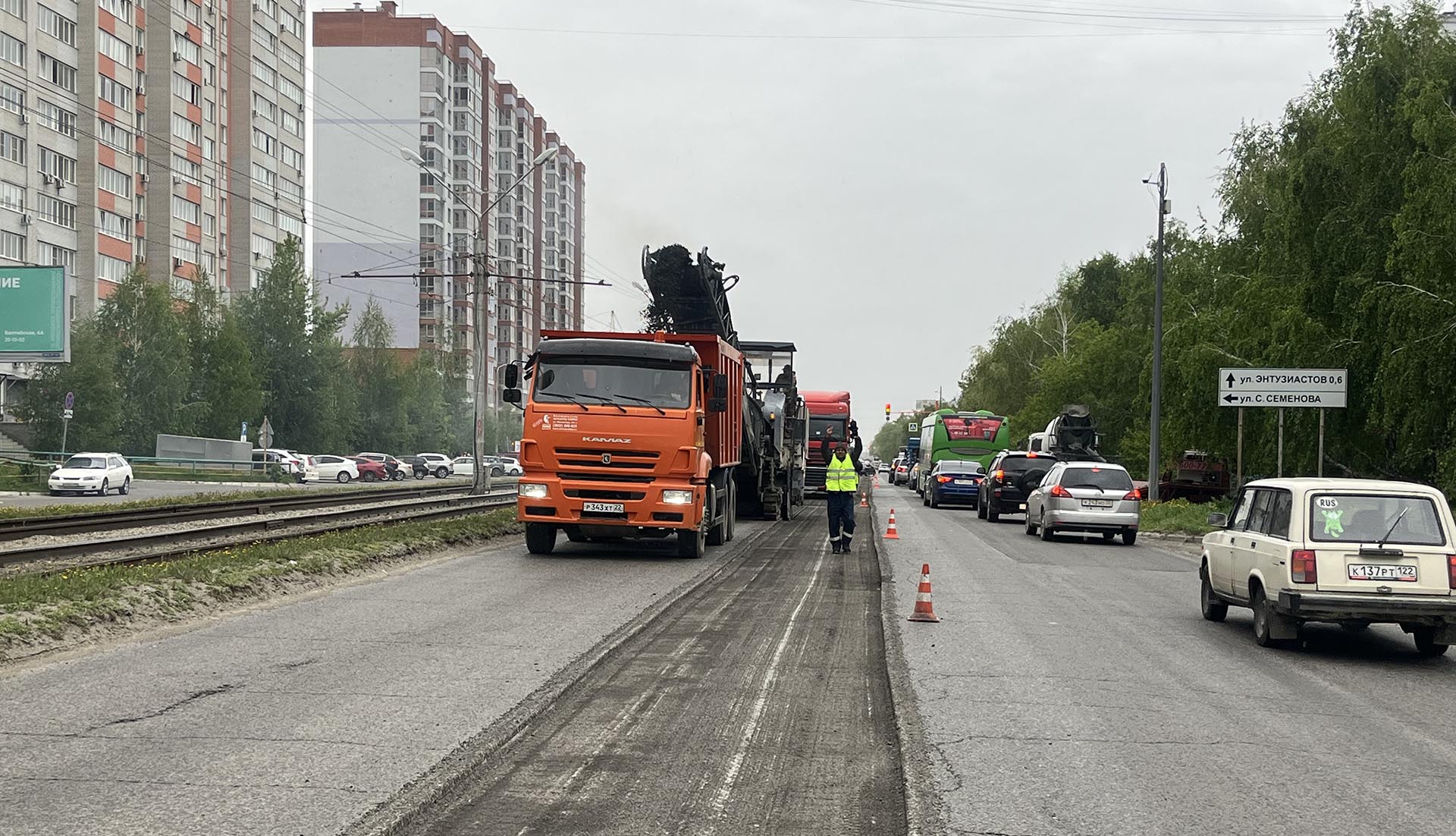 В&nbsp;Барнауле стартовал ремонт участка дороги на&nbsp;улице Попова