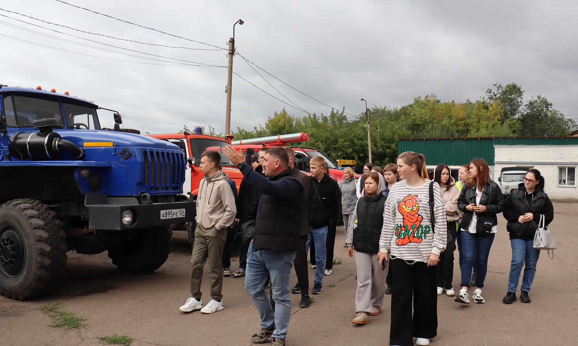 Жители Красноярского края приняли участие в&nbsp;акции по&nbsp;уборке берега Енисея
