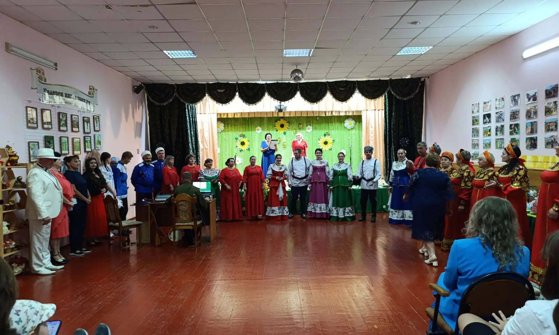 В&nbsp;селе Большие Липяги Белгородской области прошел праздник меда
