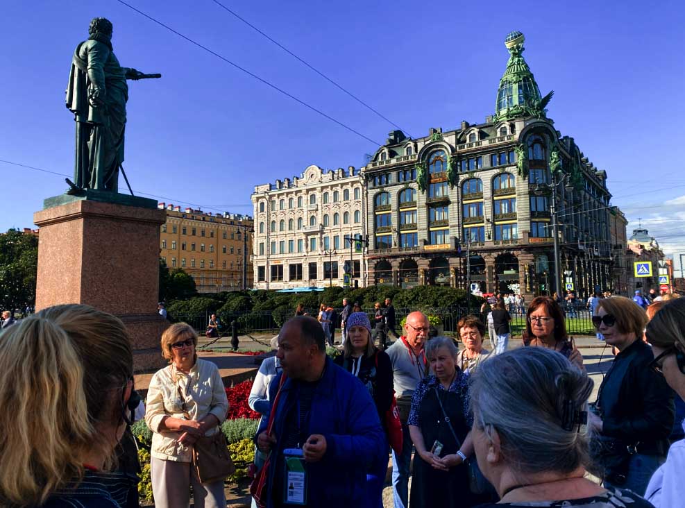Пешеходную экскурсию &laquo;Храмы Невского проспекта&raquo; провели в&nbsp;Санкт-Петербурге
