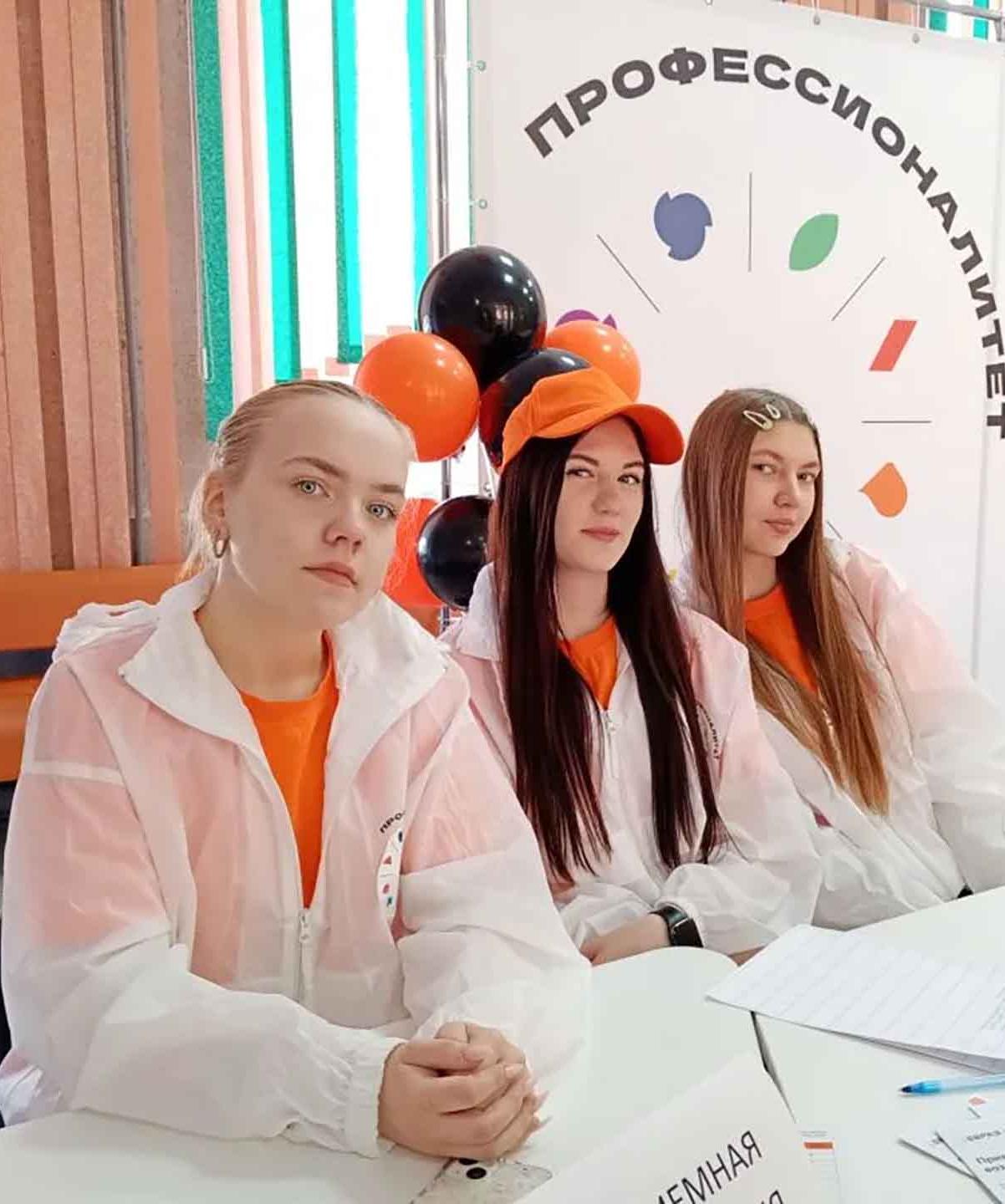 В&nbsp;техникумах и&nbsp;колледжах Кузбасса прошел единый день открытых дверей