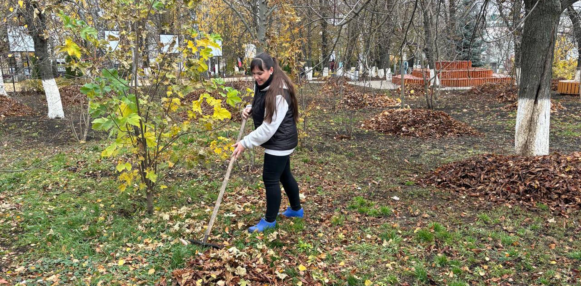 В&nbsp;поселке Вейделевка в&nbsp;Белгородской области прошел субботник