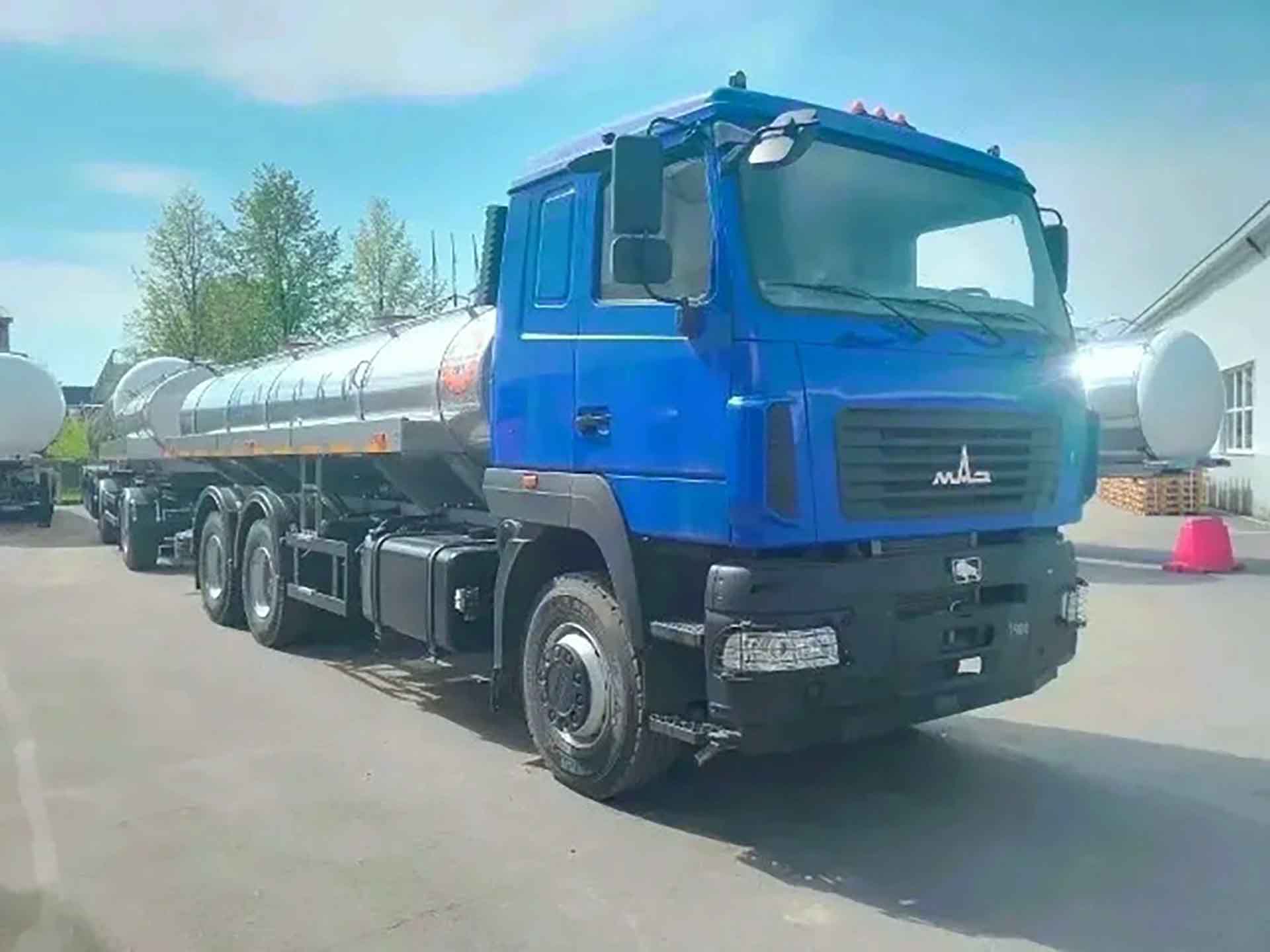 Автопарк завода в&nbsp;Сыктывкаре пополнился новым молоковозом
