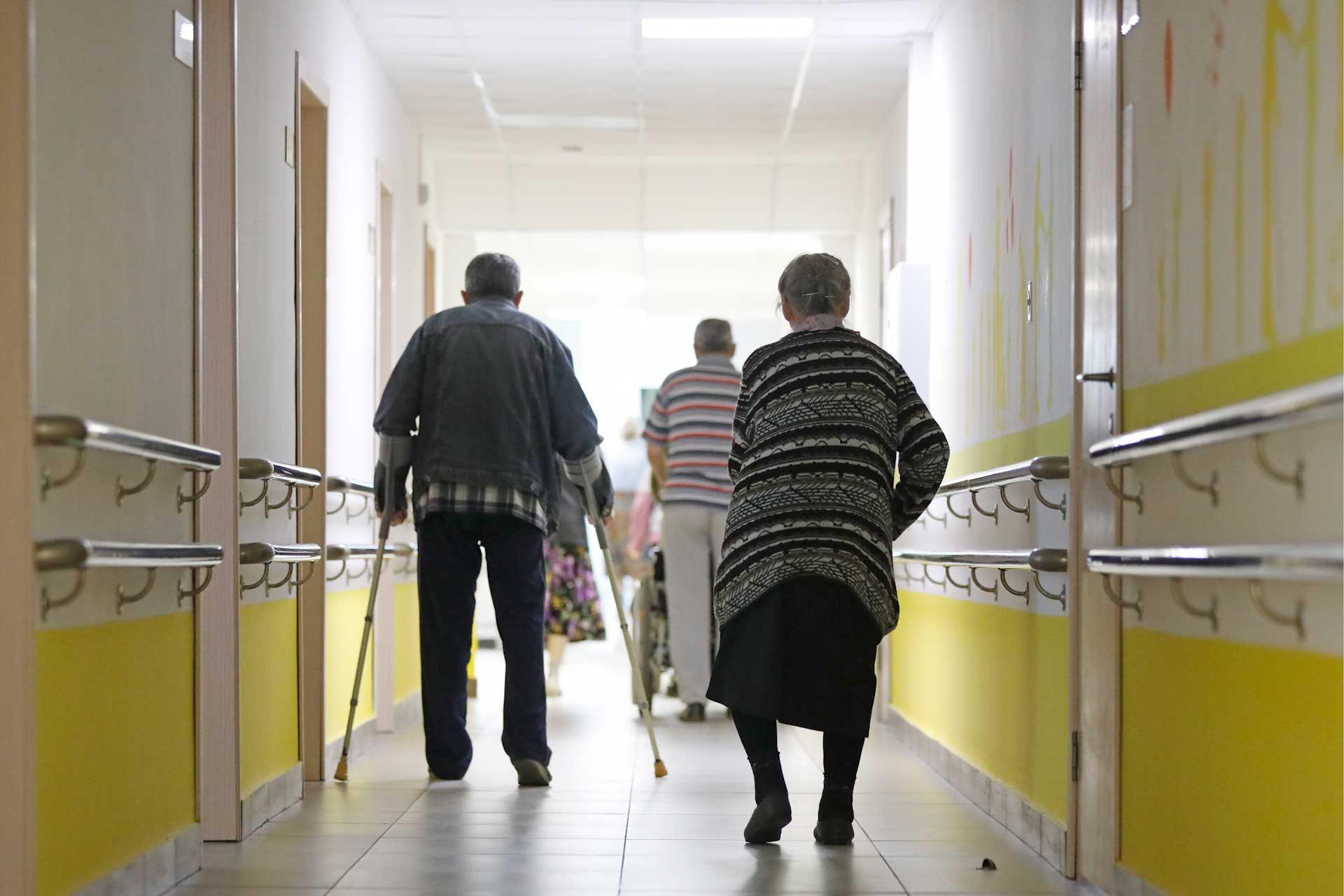 В&nbsp;&laquo;школах ухода&raquo; обучение прошли 4,6&nbsp;тысячи жителей Волгоградской области