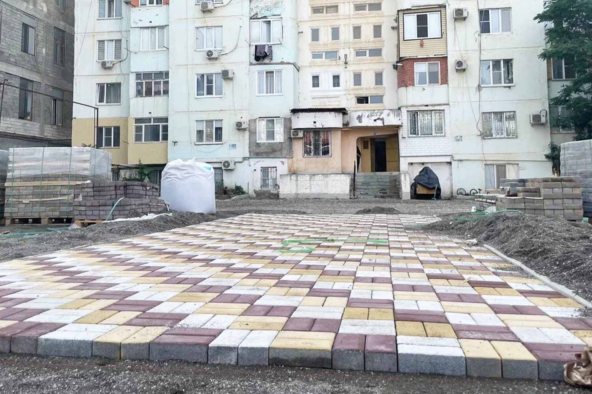В&nbsp;дагестанском Кизилюрте благоустроят двор по&nbsp;улице Гамзата Цадаса