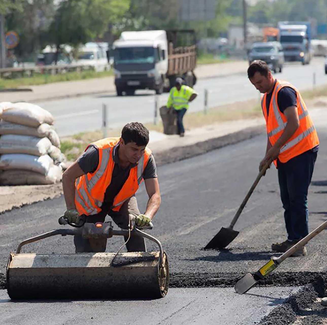 В&nbsp;Липецке отремонтируют еще&nbsp;3&nbsp;дорожных объекта