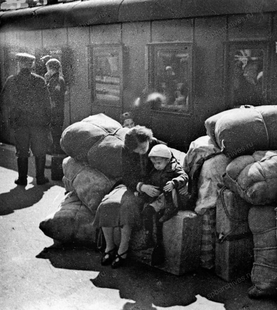 На&nbsp;портале &laquo;Архивы Санкт-Петербурга&raquo; опубликовали выставку &laquo;Дети войны&raquo;