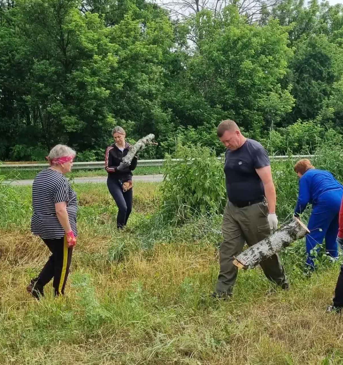 В&nbsp;поселке Борисовка Белгородской области провели экологический субботник