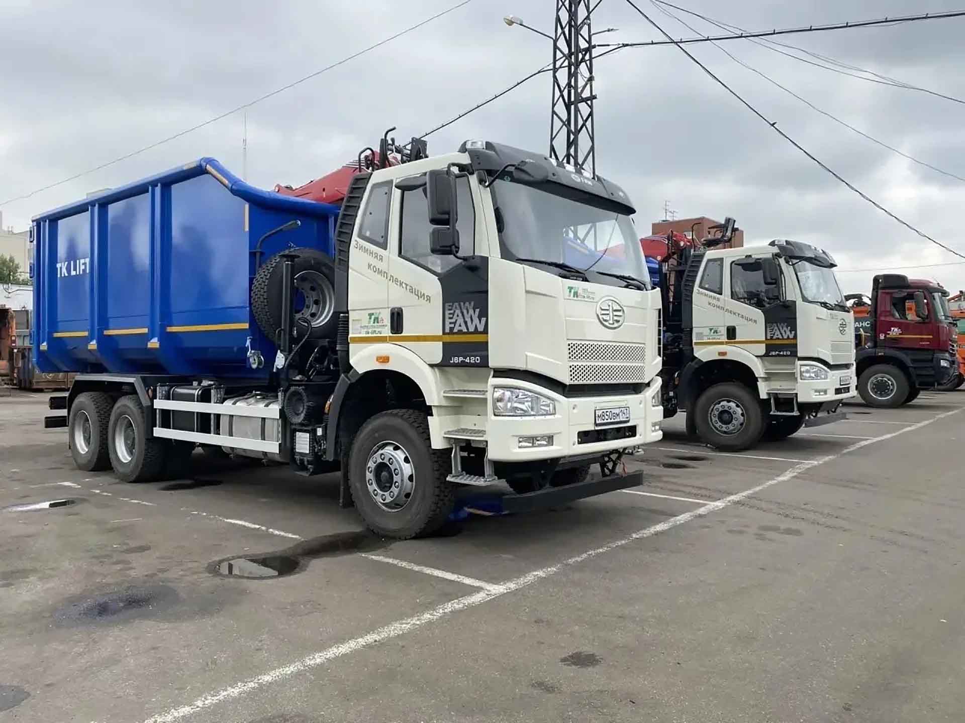 Парк техники Ленобласти пополнился новыми машинами для&nbsp;вывоза мусора