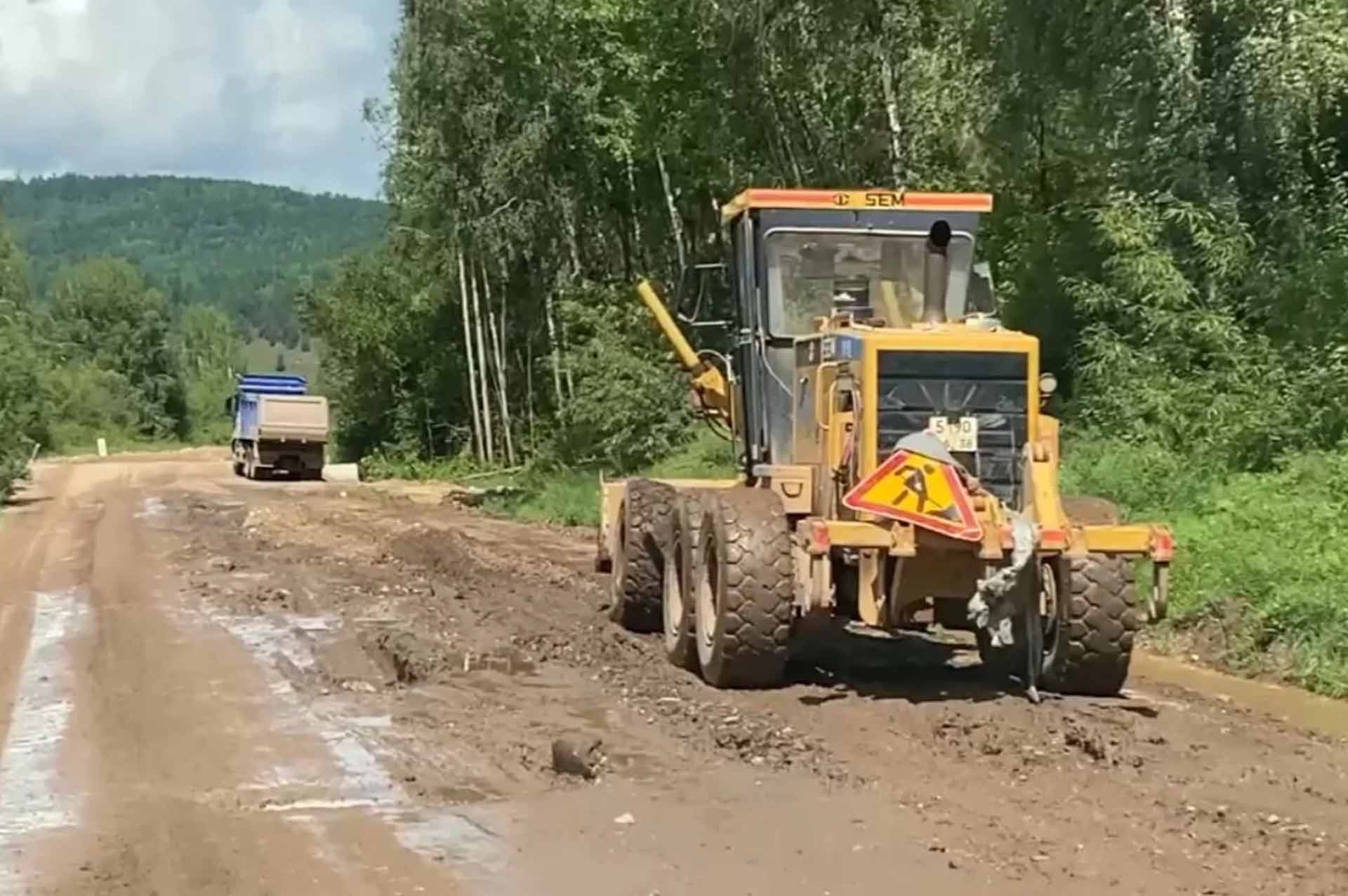 Свыше 35&nbsp;км трассы Иркутск&nbsp;&mdash; Жигалово обновят в&nbsp;Приангарье