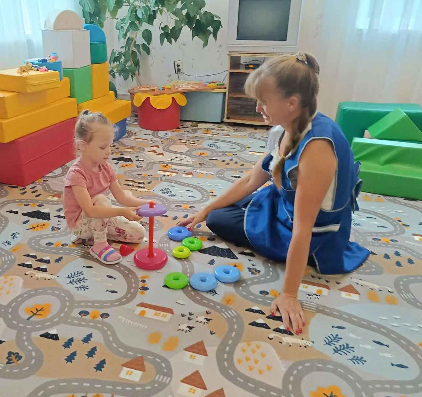 На&nbsp;Ставрополье более 900&nbsp;семей воспользовались помощью &laquo;социальных нянь&raquo;
