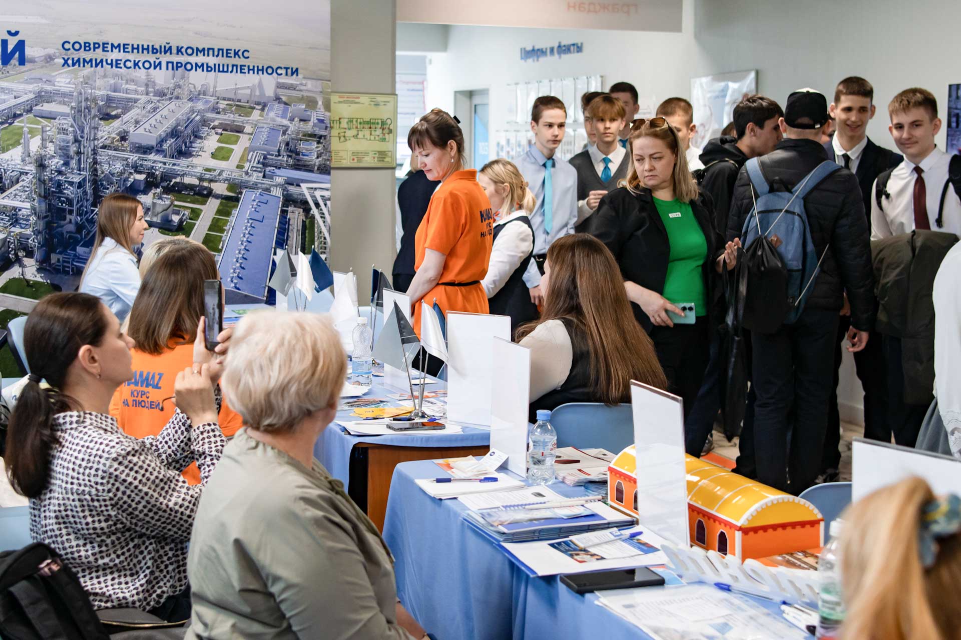Работодатели Петербурга получили свыше 8&nbsp;тысяч мер поддержки