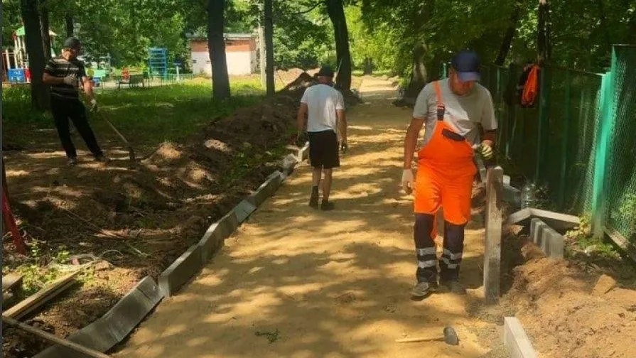 В&nbsp;Подольске обновят еще&nbsp;10&nbsp;тротуаров