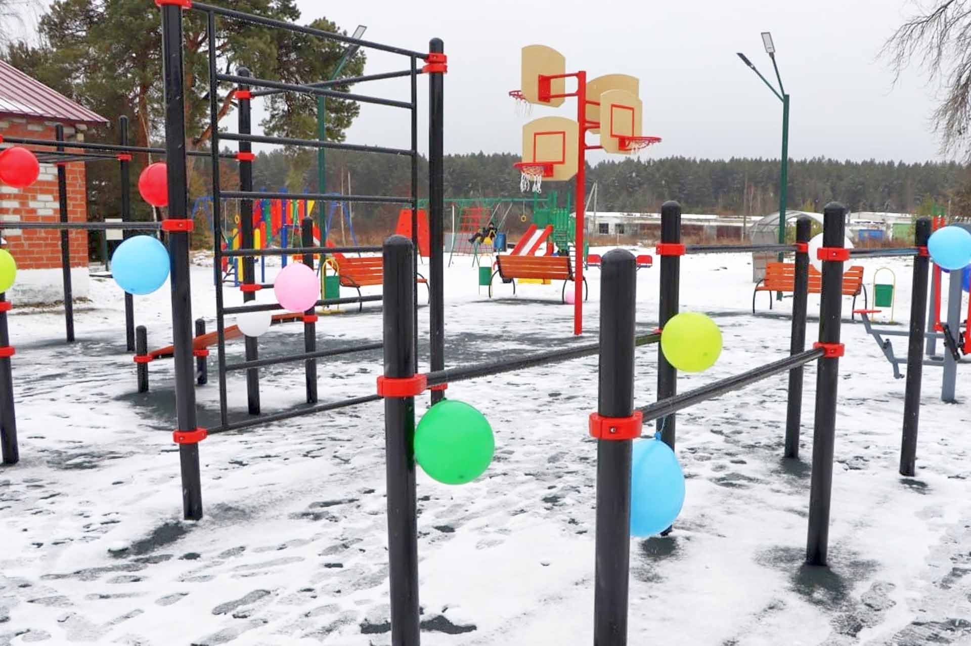 В&nbsp;деревне Криволукской Тюменской области открыли спортивно-игровую площадку