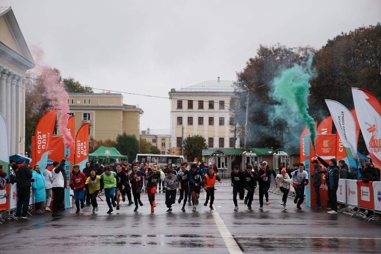 В&nbsp;Кирове прошла осенняя легкоатлетическая эстафета