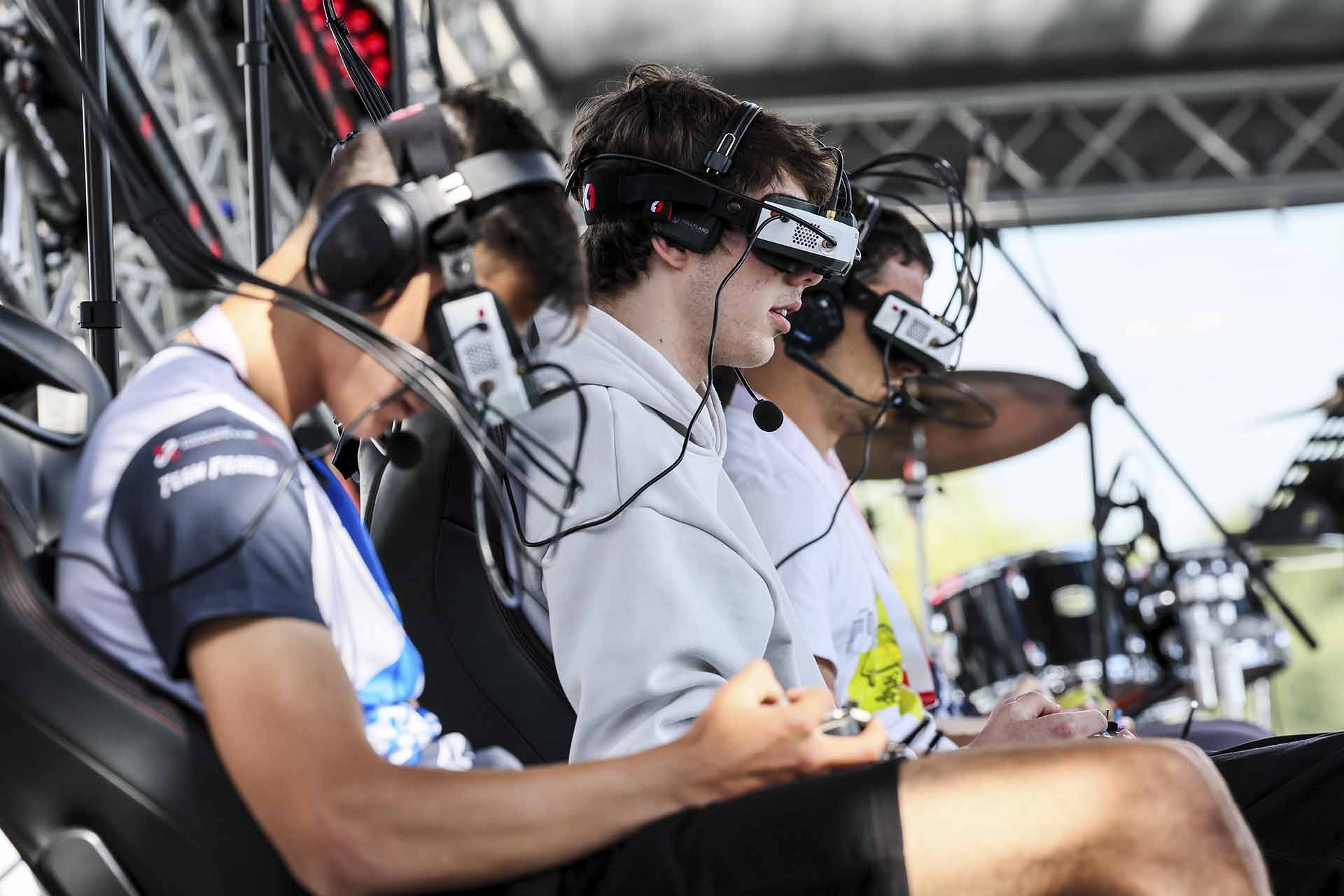 Учащихся из&nbsp;Томской области приглашают на&nbsp;чемпионат пилотирования дронов