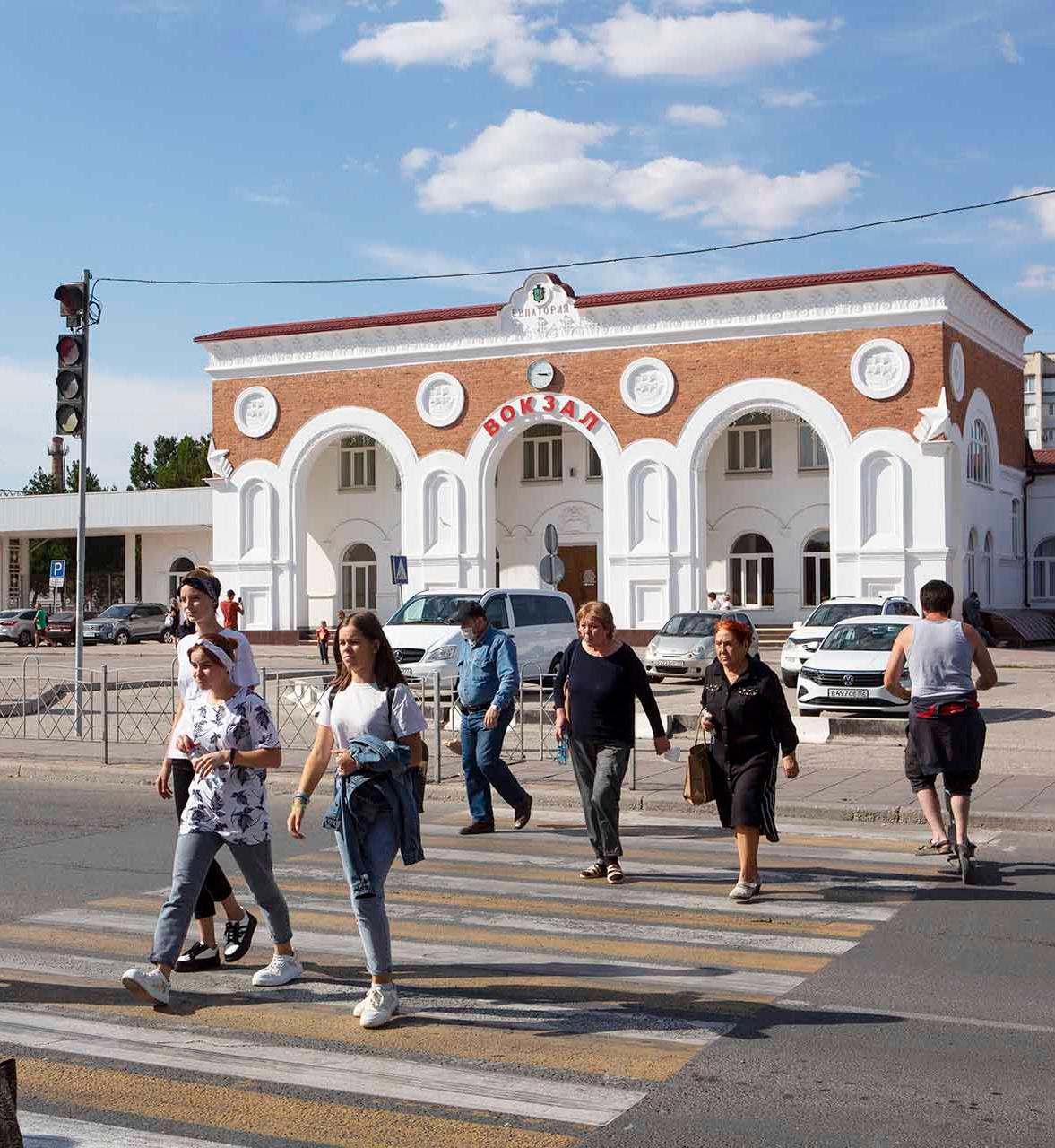 Мнение евпаторийцев учтут при благоустройстве Привокзальной площади