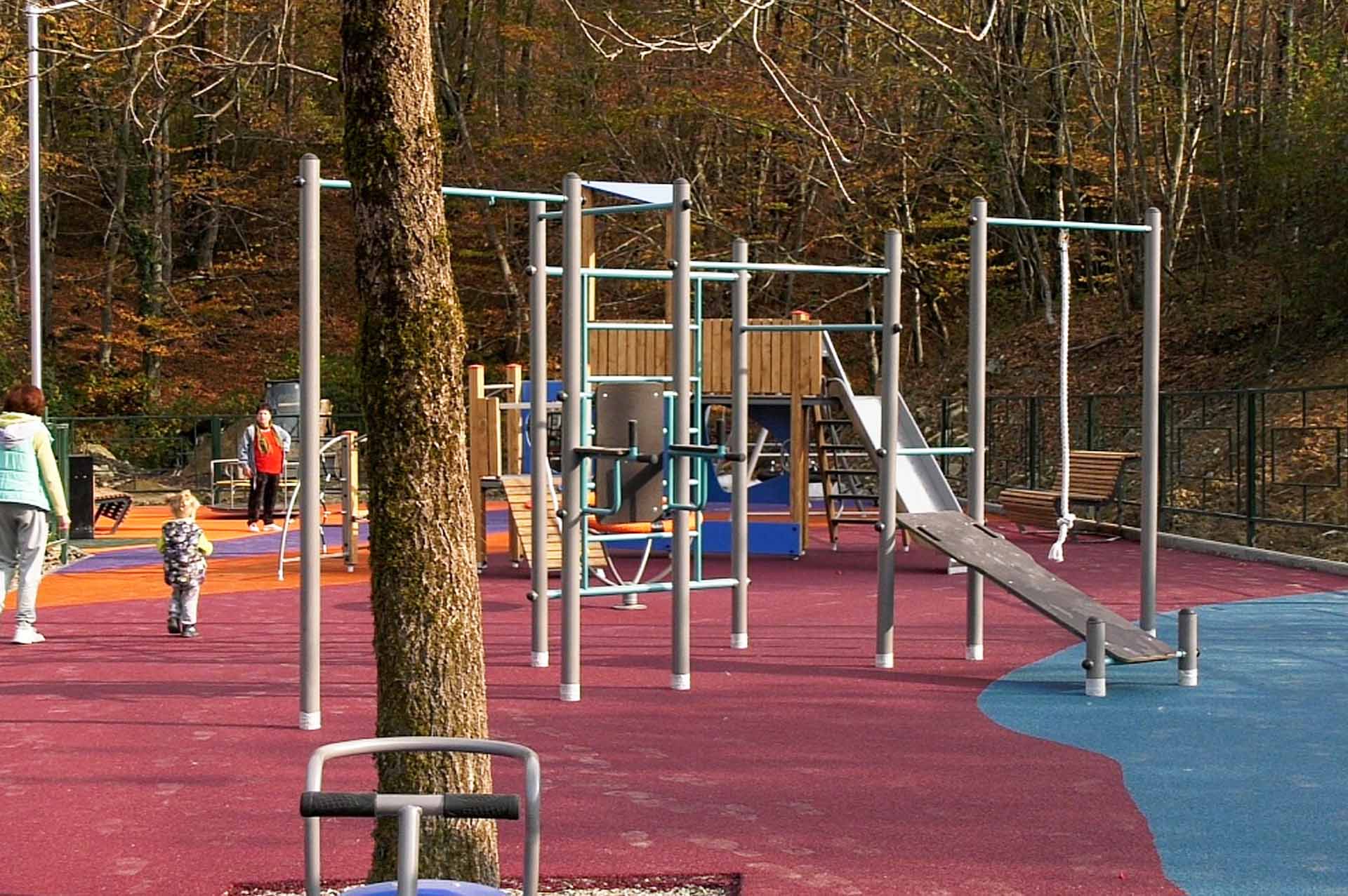 В&nbsp;городском округе Сочи обустроили детскую игровую площадку