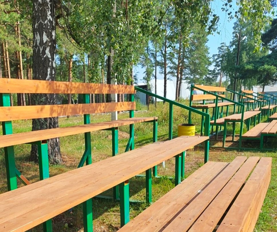 В&nbsp;Сысертском округе Свердловской области открыли отремонтированный стадион