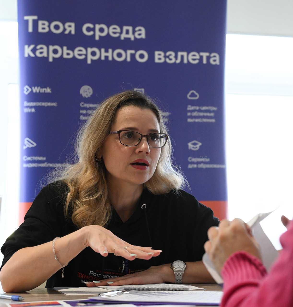 В&nbsp;Алтайском крае около 4,5&nbsp;тыс. человек посетили ярмарку трудоустройства