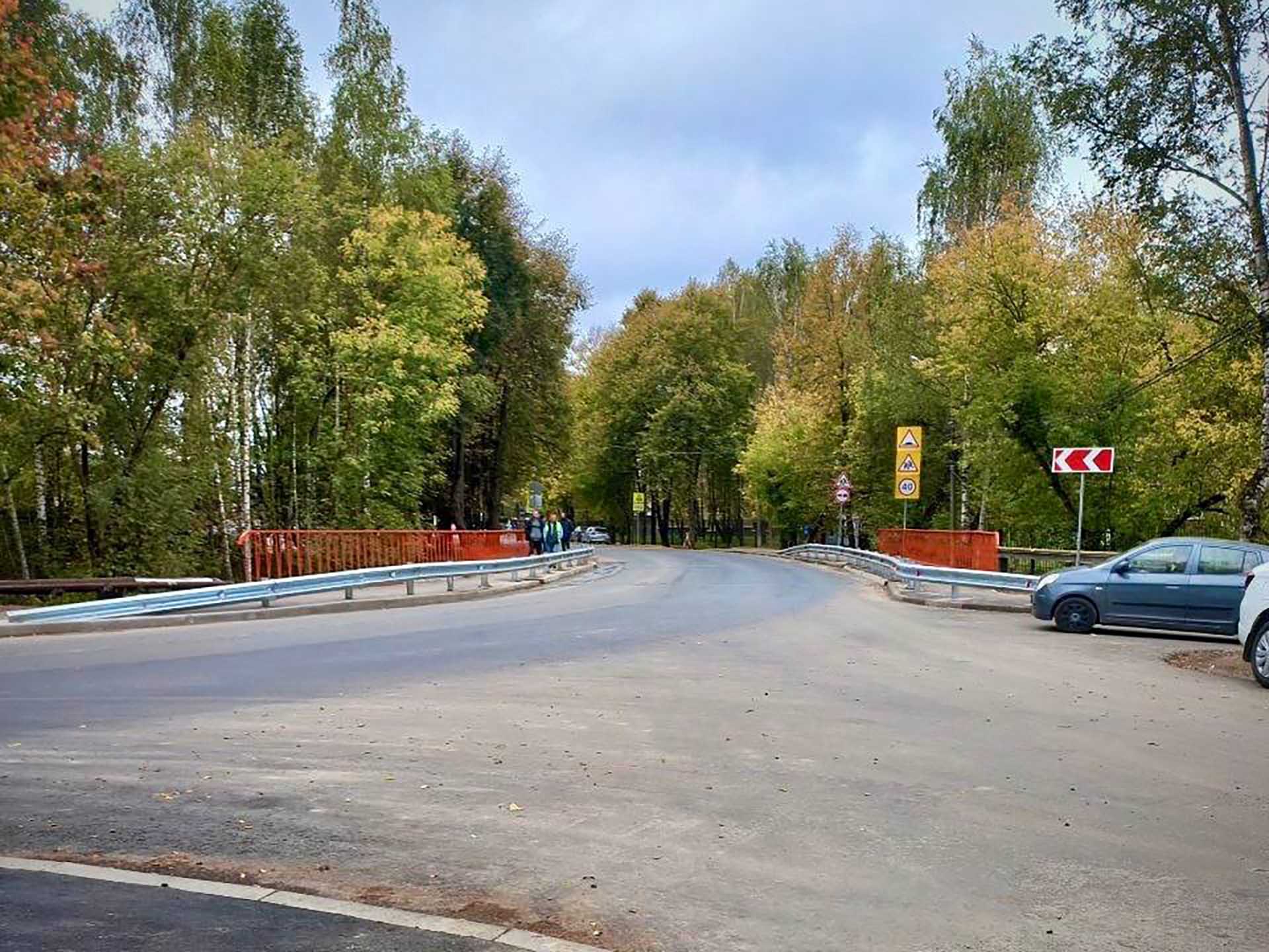 В&nbsp;подмосковном поселке Черкизово отремонтировали мост через ручей