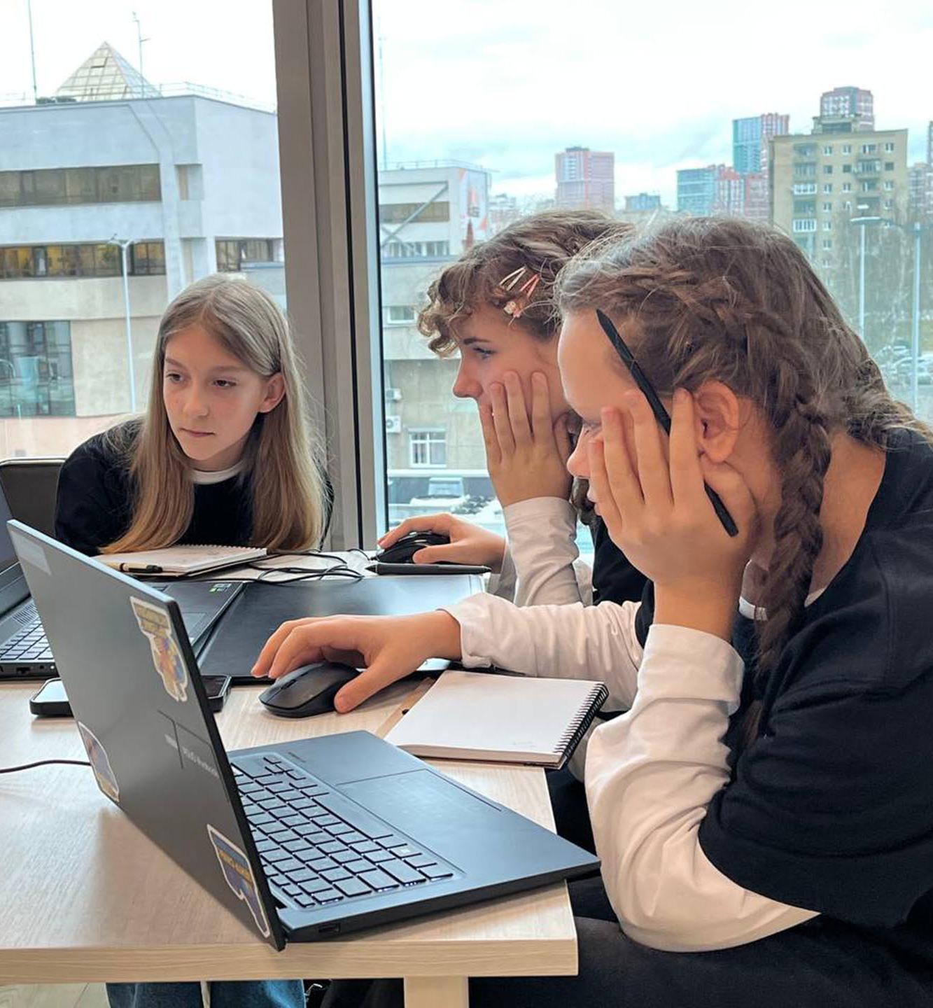 В&nbsp;Екатеринбурге состоялся хакатон в&nbsp;области технологического искусства