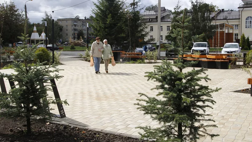 В&nbsp;городе Алексине Тульской области обновили сквер по&nbsp;улице Ленина