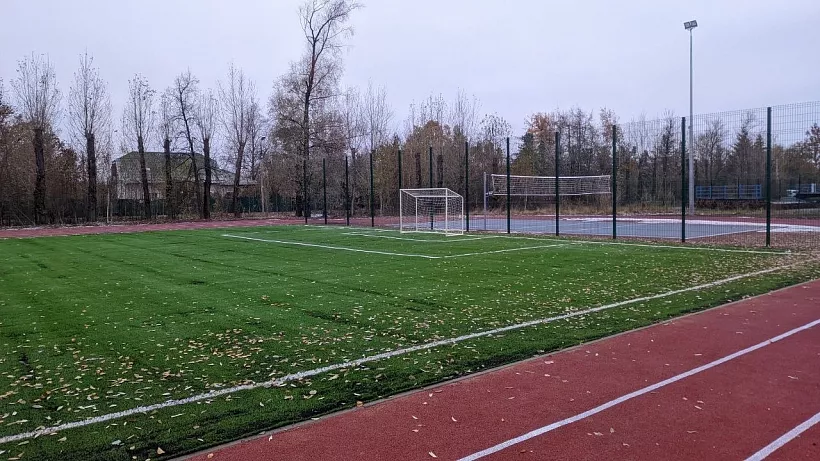 В&nbsp;Колпинском районе Петербурга капитально отремонтировали стадион