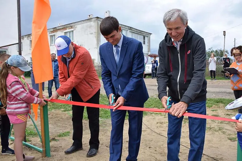 В&nbsp;поселке Тевриз Омской области появился игровой городок для&nbsp;детей